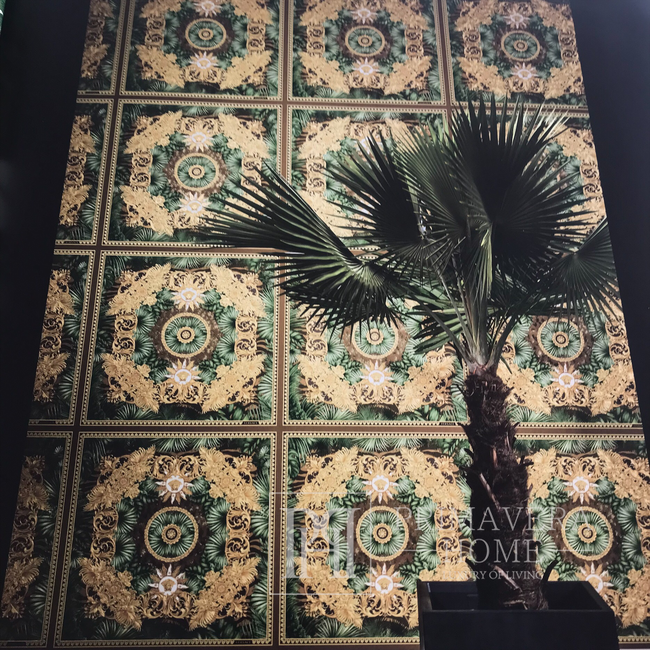 Versace V Jungle Animalier glamour tapetai, lapų tema, egzotika, aukso - žalia, palmių lapai 
