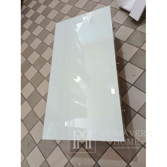 Baltas veidrodinis kavos staliukas glamour, su sidabro plieno pagrindu  „Franco Silver“ 