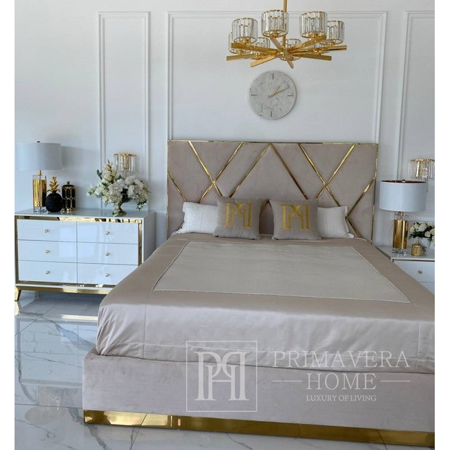 Glamūrinė komoda LORENZO M su plieninėmis kojelėmis, auksinė, balta