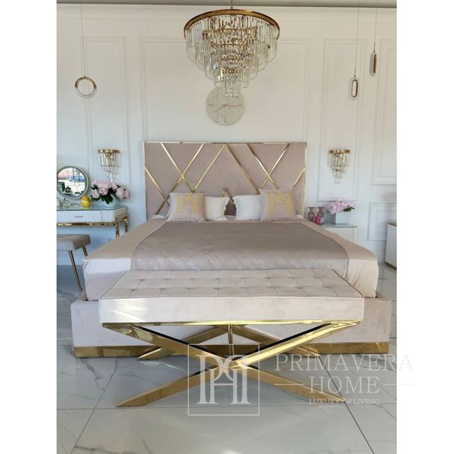 Łóżko glamour tapicerowane, nowoczesne, ze złotą listwą, beżowe 180x200cm IMPERIAL 